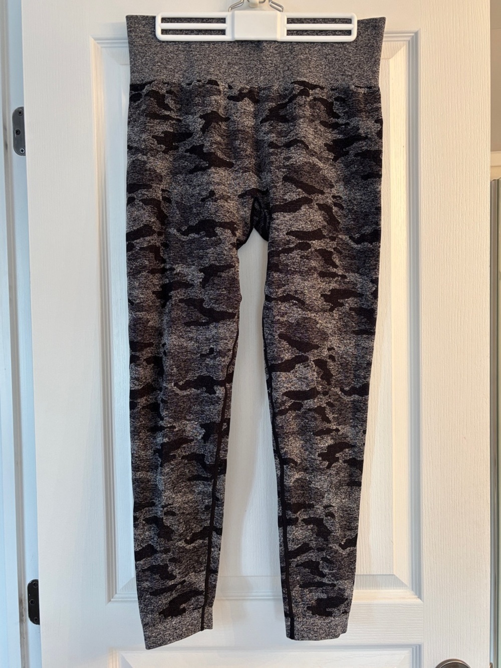 Women’s Grey Camo Leggings